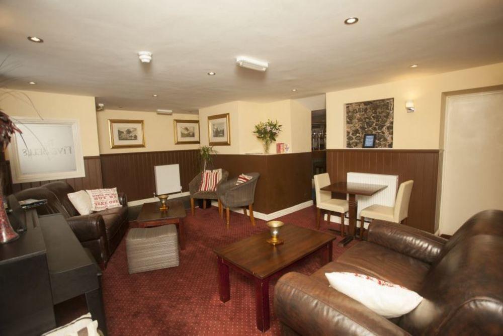 The Five Bells Hotel Deal Luaran gambar