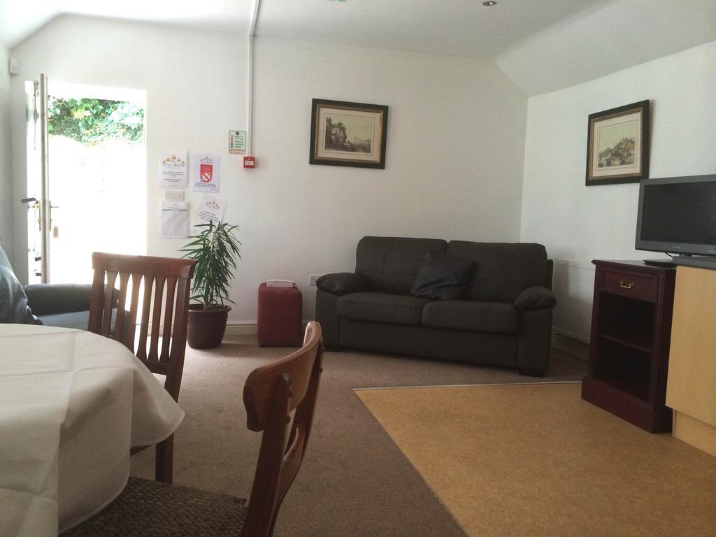 The Five Bells Hotel Deal Bilik gambar